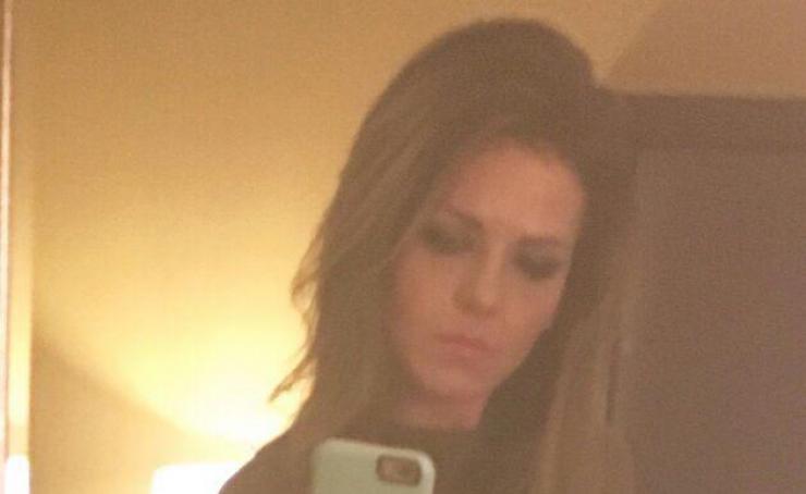 
                        Ashlee Johansen                    